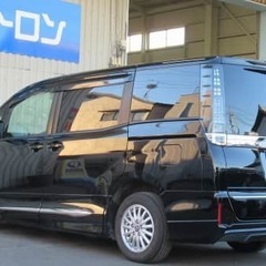 トヨタ　ヴォクシーハイブリッド！　頭金０円キャンペーン！！の画像