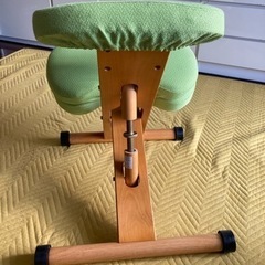 子供の姿勢矯正【プロポーションチェア】宮武製作所の画像