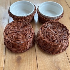 【無料♪お譲りします】おしゃれ皿セット グラタンなど 4点セットの画像