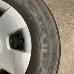 ハイエース タイヤ 195/80R15 107/105L LTの画像