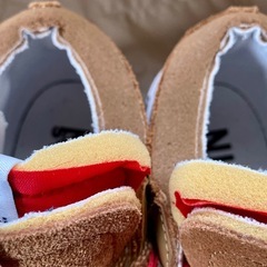 SACAI × NIKE コラボスニーカー の画像