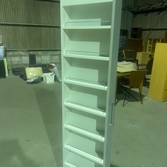 美品　洗面所の隙間等に設置出来るオシャレな収納の画像