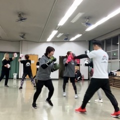 毎週金曜19:45-20:45ボクシングクラブ『パンチDEフィット！』in東海市の画像
