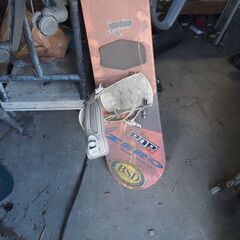 スノーボード、現状渡し、レジャー、雪遊びの画像