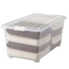 ニトリ★ コロ付き衣装ケース★2つセットの画像