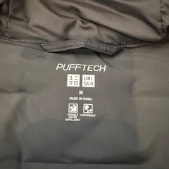 ユニクロ　パフテックパーカ　黒　 Mの画像