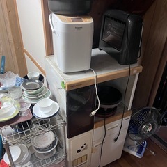 タンス　ハンガー　電気機器の画像