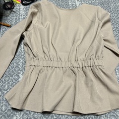 トップスの画像