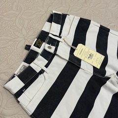 L　ボーダー　プリズナーパンツ　囚人パンツ　アメカジ　白　黒　の画像