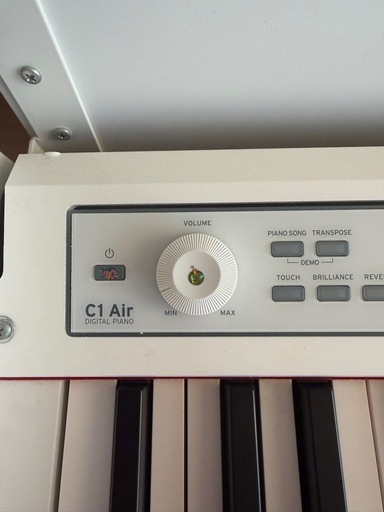 11/26のみ価格　KORG C1 Air ホワイト88鍵　電子ピアノ　椅子