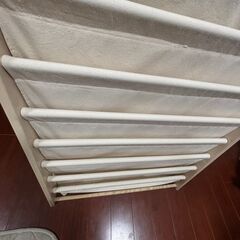 木の絵本棚 マガジンラックの画像