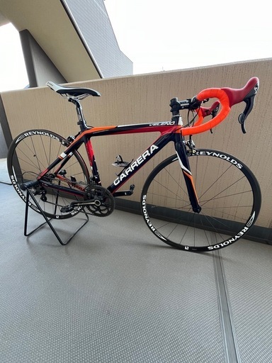 ロードバイク　CARRERA VELENO EVO