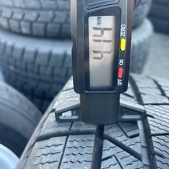 205/60/16スタッドレスタイヤ タイヤホイール ダンロップ4本セットの画像