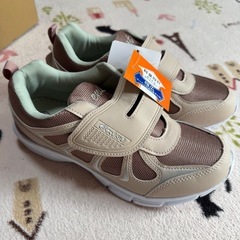 Enist スニーカー ベージュ（24.5センチ）の画像