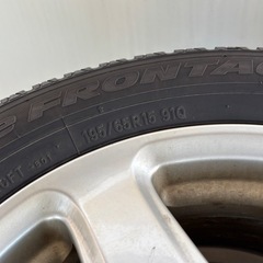 195/65r15スタッドレスタイヤの画像