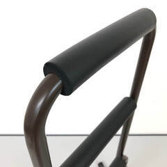 ss7930　立ち上がり補助スタンド 手すり 3段 ダークブラウン アルミ製 サポートスタンド グリップ付き こげ茶 軽量 ベッドサイド 立ち上がり 起き上がり 支援 介助 介護 立ち上がり補助手すり 中古の画像