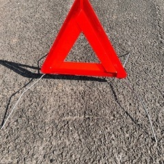 VOLVO   純正　三角表示板　ボルボの画像