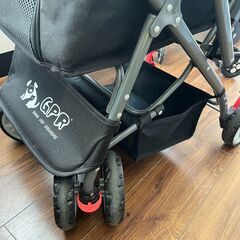 【★引き取り限定】 多機能 折りたたみ ペットカート メッシュカバー付き 2way ペットバギー 小型犬 中型犬 多頭 介護 散歩  パープル 耐荷重20kgの画像