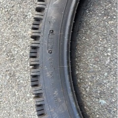 バイク用タイヤの画像