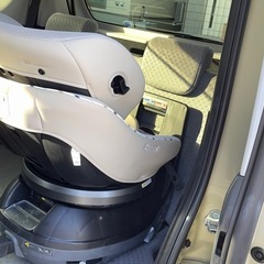 美品　コンビ　チャイルドシートの画像