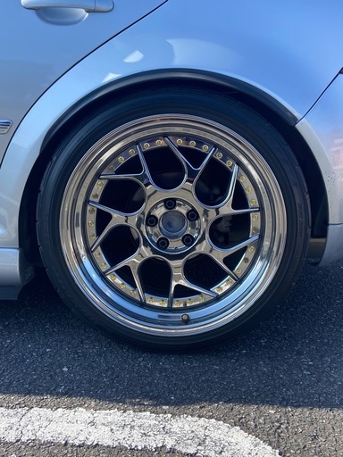 aodhan ds01 18インチ PCD100 5穴 9.5j+35