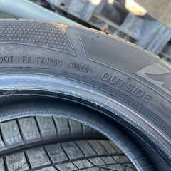 【埼玉県所沢市】直接来店のみ 組替え作業代含　155/65R14 オールシーズン 中古タイヤ 2024年製の画像