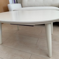 ほぼ新品 円型こたつテーブルの画像