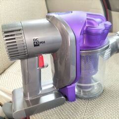 ダイソン　コードレスクリーナー　DC43MHの画像