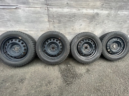 185/60R/15スタッドレスタイヤ タイヤホイール ダンロップ 4本セット