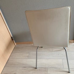 ニトリ　イス　の画像