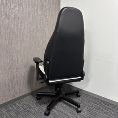 ゲーミングチェア noblechairs ICON プレミアムホワイトの画像