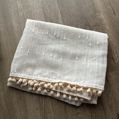 カフェカーテン３枚　スリコの画像