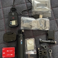 GoPro HERO3+ 本体とアクセサリーの画像