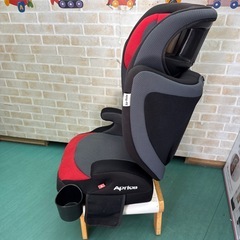 アップリカ　エアーライド　ジュニアシート　ブースターシート　3才からの画像