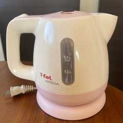 ティファールT-fal 電気ケトル　0.8Lの画像