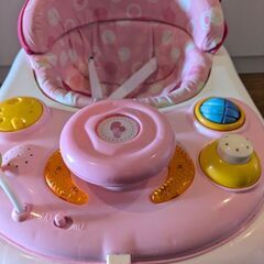 歩行器　ピンクの画像