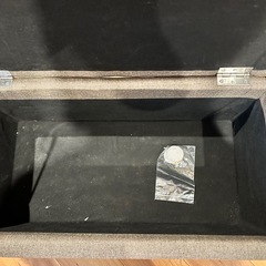 椅子型収納ボックスの画像