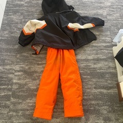 120　スキーウェア　スノーボードウェア　上下　キッズ　デサント　キッズ　の画像