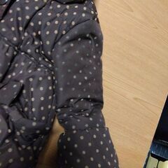 女の子　ダウン　茶色✕水玉　ポケットリボン付き 　120センチの画像