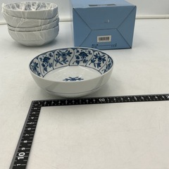 たち吉　草花柄の小鉢5個セット　箱ありの画像