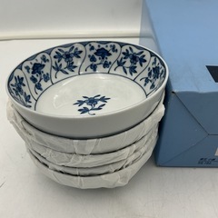 たち吉　草花柄の小鉢5個セット　箱ありの画像