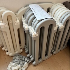 「ベビーサークル　※部品不足のためお安くお譲りします」の画像