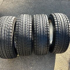 スタッドレスタイヤ265/70 R16　の画像