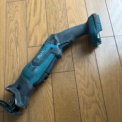 マキタ　充電式レシプロソー　JR144D 中古の画像