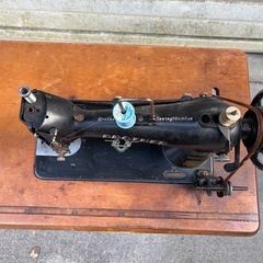 brother TA1-B10 アンティークミシン の画像