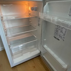 Hisense 冷蔵庫　2ドアの画像