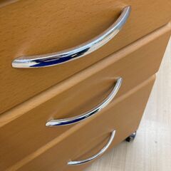 A-596【リユースのサカイ野々市店】ジモティ来店特価‼ キャビネット ワゴン 木製 ブラウン キャスター付き クリーニング済みの画像