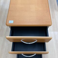 A-596【リユースのサカイ野々市店】ジモティ来店特価‼ キャビネット ワゴン 木製 ブラウン キャスター付き クリーニング済みの画像