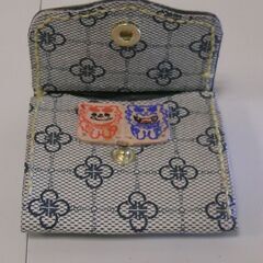 【合皮】【ハンドメイド】小銭入れ（シーサー入り）の画像