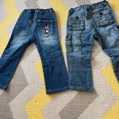 90サイズ　デニムズボンの画像